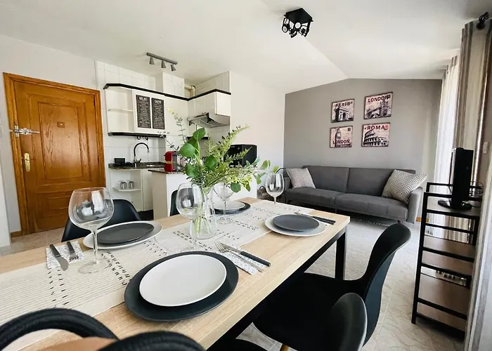 Апартаменты El Apartamento De La Colegiata *